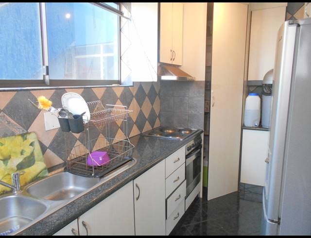 3 BEDROOM APARTMENT TO LET IN SOUTH BEACH